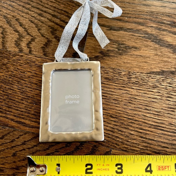 3 Ornamental Photo Frames for Christmas, Family Tree and Place Settings - Picture 3 of 9